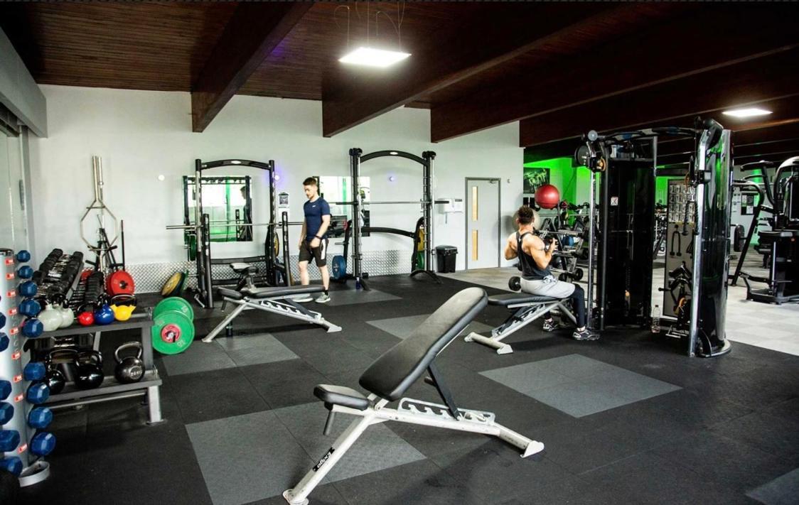 Glenville House - Adults Only - Incl Free Off-Site Health Club With Swimming Pool, Hot Tub, Sauna & Steam Room ボウネス＝オン＝ウィンダミア エクステリア 写真